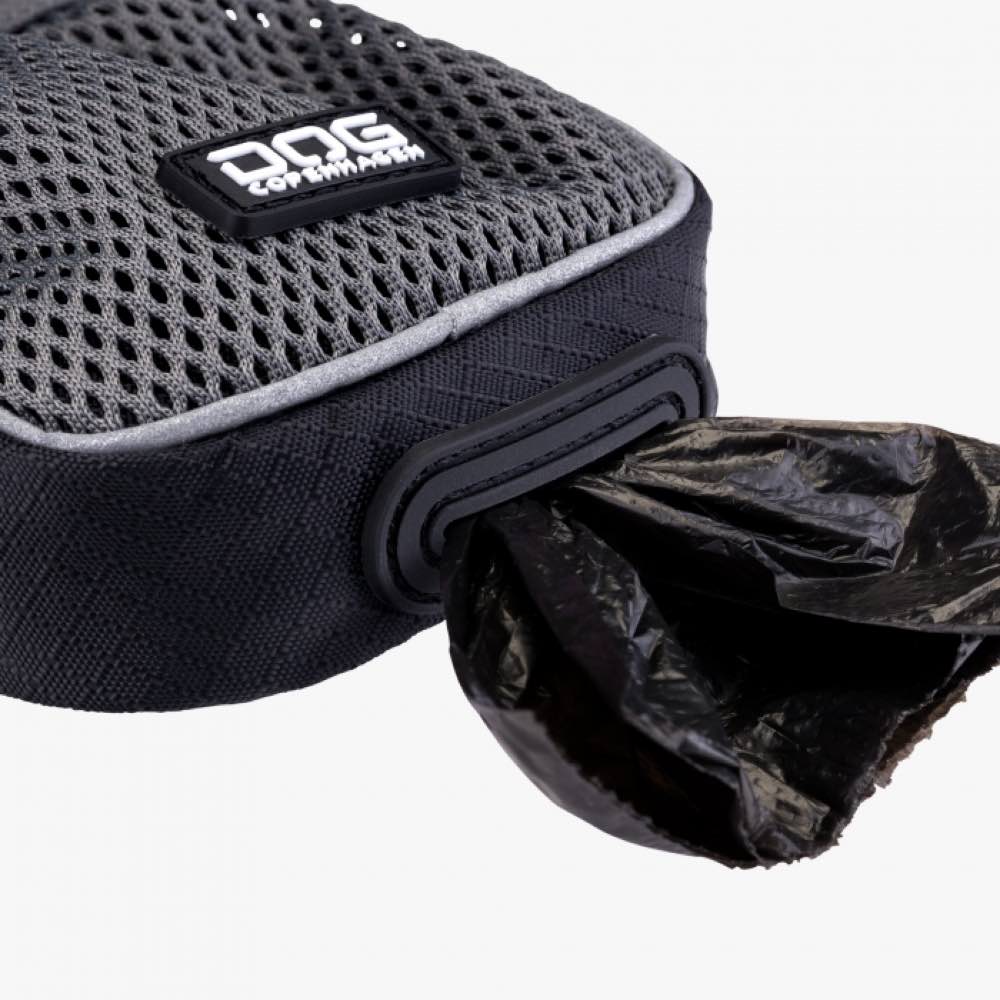 DOG Copenhagen Pouch Organizer Dog Leash Bag (Black)